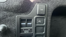 Land Rover Discovery 3.0 D300 R-Dynamic HSE 5dr Auto Diesel Station Wagon